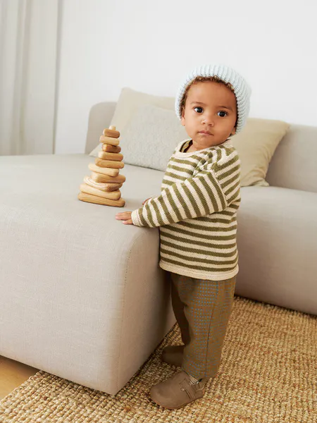 Hovedbilde 2413-6 Pascal Sweater baby fra Sandnes garn