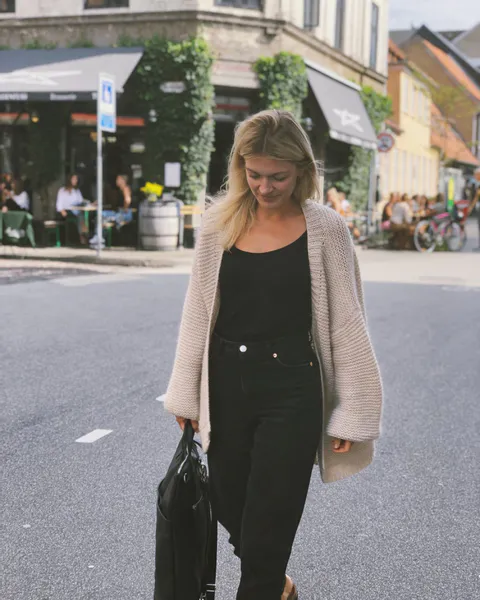 Hovedbilde Ballongjakken PetiteKnit mønster