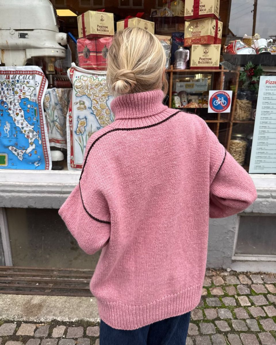 Linea Sweater dame fra PetiteKnit oppskrift