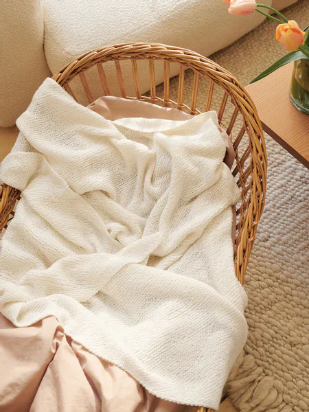 Hovedbilde 2406-1 Rilleteppe fra Sandnes garn oppskrift